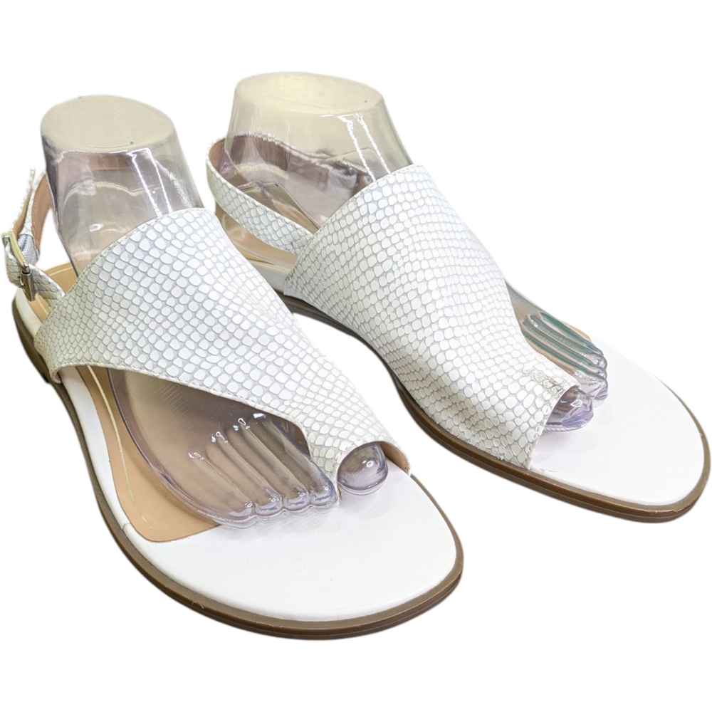 Vionic White Textured Women's Sandals - Picture 2 of 12